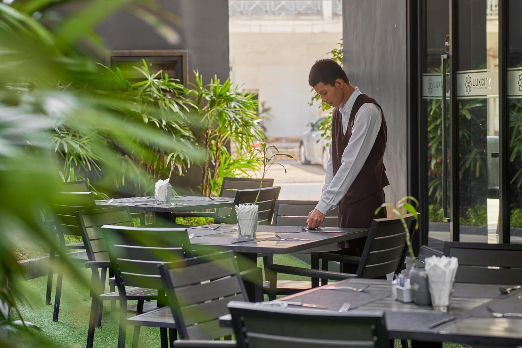 莱夫因克酒店及公寓 金边 外观 照片